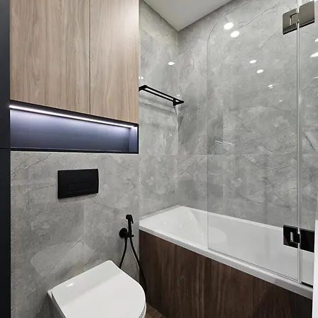 Apartment 98 At Park *