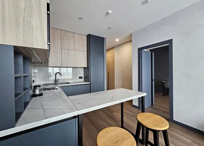 98 At Park Apartment Lviv